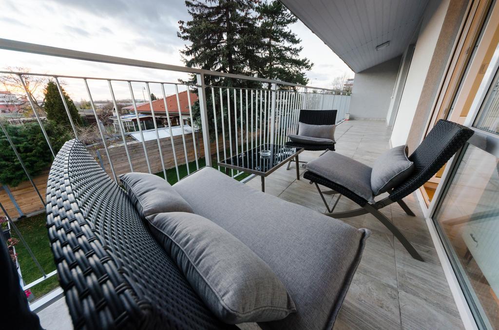 Pension Zlicin Prague Room photo